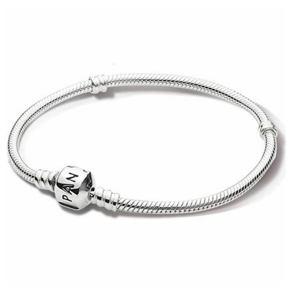 charm bracelets certificate 100% original 925 sterling silver snake chain diy bracelet for women gift 925 jewelry lhb925 230215, Golden;silver
charm bracelets certificate 100% original 925 sterling silver snake chain diy bracelet for women gift 925 jewelry lhb925 230215, Golden;silver