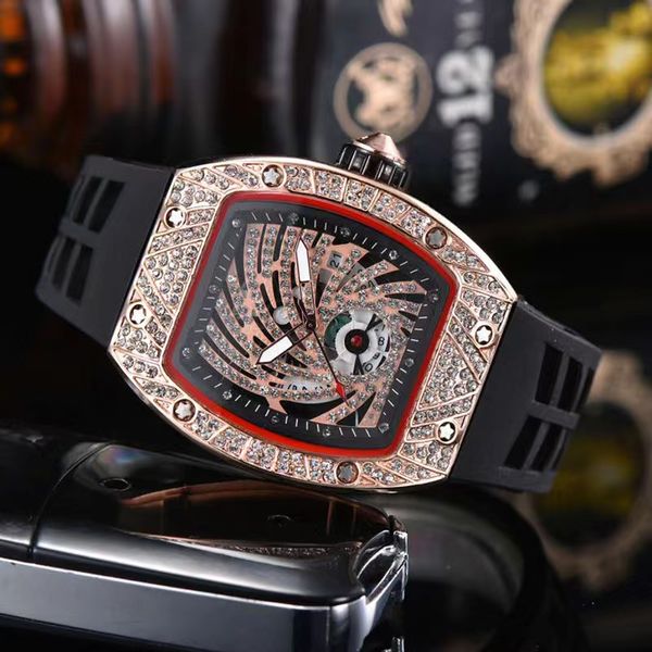 2022 quartz watch new domdomous wine barrel men's watch curved surface silicone strap, Slivery;golden
2022 quartz watch new domdomous wine barrel men's watch curved surface silicone strap, Slivery;golden