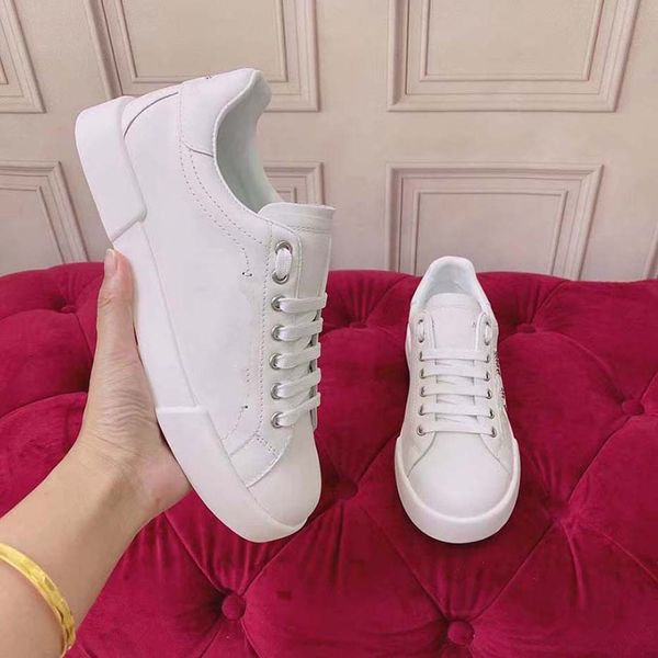 2023the new fashion women shoes men's leather lace up platform oversized sole sneakers white black casual hckjmkj0000003
2023the new fashion women shoes men's leather lace up platform oversized sole sneakers white black casual hckjmkj0000003