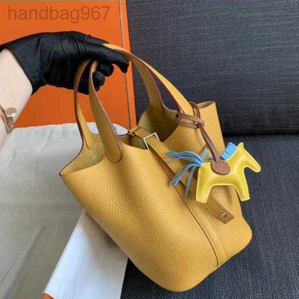 women lady's hand luxury vegetable classic designer lady bags women's picotin locks small 2023 purse tote basket shoulder bucket b
women lady's hand luxury vegetable classic designer lady bags women's picotin locks small 2023 purse tote basket shoulder bucket b