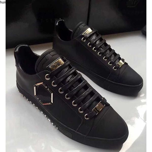2023ss men's leather business shoes luxury scrubs casual and business dual size 38-45 h, Red;white
2023ss men's leather business shoes luxury scrubs casual and business dual size 38-45 h, Red;white