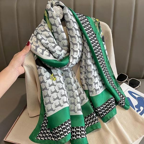 sarongs 18090cm luxury brand style autumn winter flower headcloth women fashion silk print scarf ladies beach shawl foulard 230215, Blue;gray
sarongs 18090cm luxury brand style autumn winter flower headcloth women fashion silk print scarf ladies beach shawl foulard 230215, Blue;gray