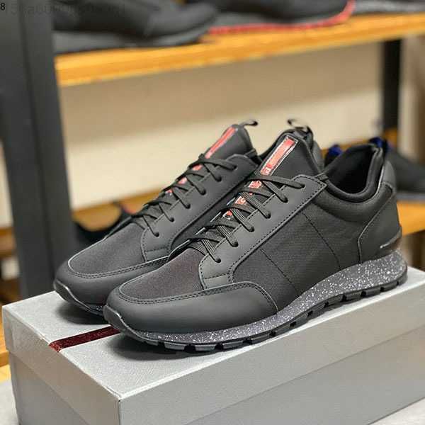 2021 new famous genuine nylon fabric camouflage casual shoes for men genuine leather sneakers mens designer shoes size 38-, Red;white
2021 new famous genuine nylon fabric camouflage casual shoes for men genuine leather sneakers mens designer shoes size 38-, Red;white