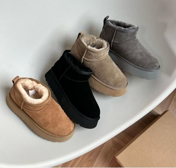 New designer Women Classic Mini Snow Boots 58541 Platform Ultra Matte Fur Boot Suede Wool Blend Comfort Winter Designers Ankle Booties Size 35-40, Grey
New designer Women Classic Mini Snow Boots 58541 Platform Ultra Matte Fur Boot Suede Wool Blend Comfort Winter Designers Ankle Booties Size 35-40, Grey