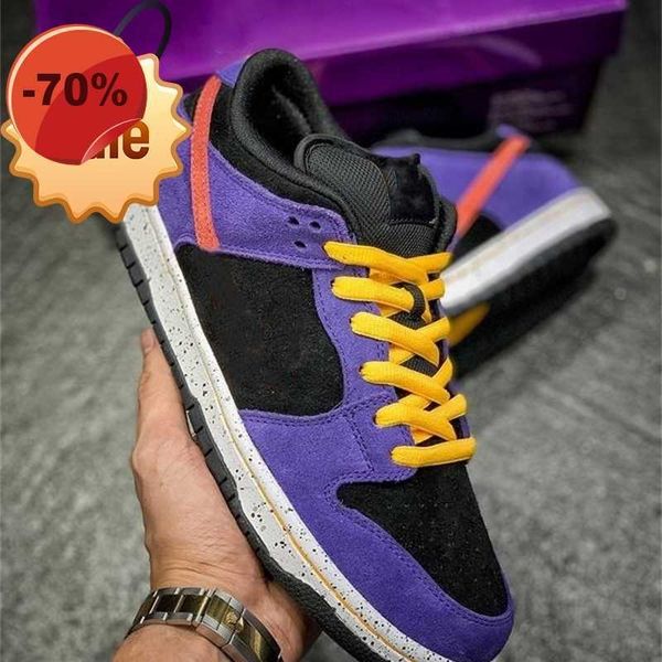 sandals low dunks sb acg terra men women running shoes black purple skateboard designer trainers sneakers original box size 36~45
sandals low dunks sb acg terra men women running shoes black purple skateboard designer trainers sneakers original box size 36~45