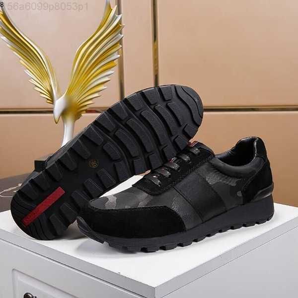 2021 new famous genuine nylon fabric camouflage casual shoes for men genuine leather sneakers mens designer shoes, Red;white
2021 new famous genuine nylon fabric camouflage casual shoes for men genuine leather sneakers mens designer shoes, Red;white