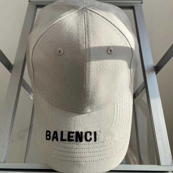 balenci aga cap casual new versatile paris and baseball fragrant in fashionable spring small wind summer net red the same men's 41xs, Blue;gray
balenci aga cap casual new versatile paris and baseball fragrant in fashionable spring small wind summer net red the same men's 41xs, Blue;gray