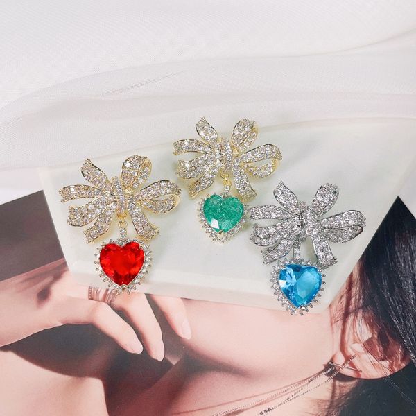 designer earrings bow romantic love earrings faux diamond trend earrings generous popular style, Golden;silver
designer earrings bow romantic love earrings faux diamond trend earrings generous popular style, Golden;silver