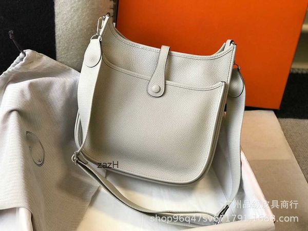mini herme bags 2023 evelynes 17 tote bag high 29togo setting leather single shoulder diagonal evelyn 4vol
mini herme bags 2023 evelynes 17 tote bag high 29togo setting leather single shoulder diagonal evelyn 4vol
