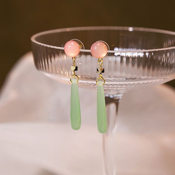 trendy natural stone earrings stud exquisite jewelry handmade water drop shape rose quartzes stone earring fit women, Golden;silver
trendy natural stone earrings stud exquisite jewelry handmade water drop shape rose quartzes stone earring fit women, Golden;silver