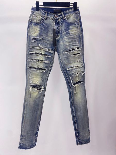 2023 the latest fashion mens jeans handsome street hip hop hole style design luxury brand designer casual blue jeans
2023 the latest fashion mens jeans handsome street hip hop hole style design luxury brand designer casual blue jeans
