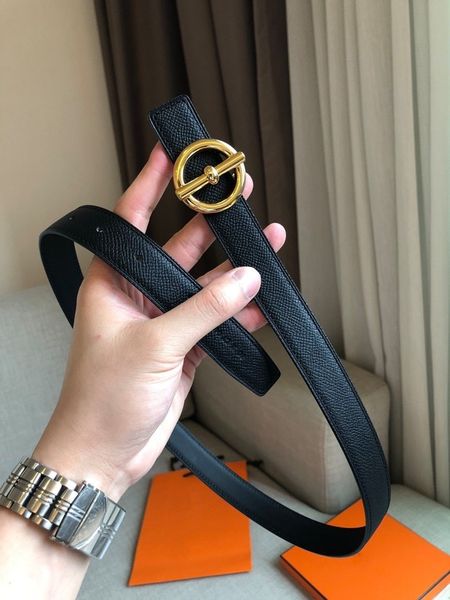 men belts designer mens and woman fashion togo leather classic reversible belt black brown h gold and silver buckle he129
men belts designer mens and woman fashion togo leather classic reversible belt black brown h gold and silver buckle he129