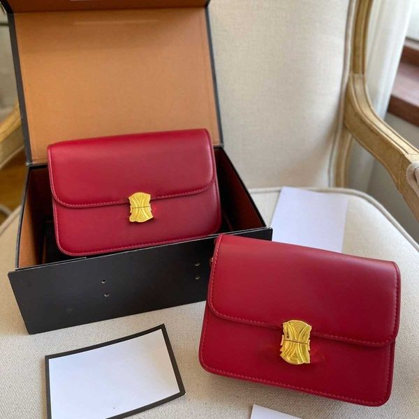 luxury designer bags handbag shoulder crossbody bag tote genuine leather women's 2023 new old flower box tofu retro shoulder messenger
luxury designer bags handbag shoulder crossbody bag tote genuine leather women's 2023 new old flower box tofu retro shoulder messenger