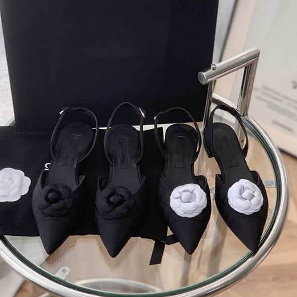 2023 women sandals camellia slingback pumps high heels half slippers flip flops classic quilted black denim leather low heel slides causal m
2023 women sandals camellia slingback pumps high heels half slippers flip flops classic quilted black denim leather low heel slides causal m