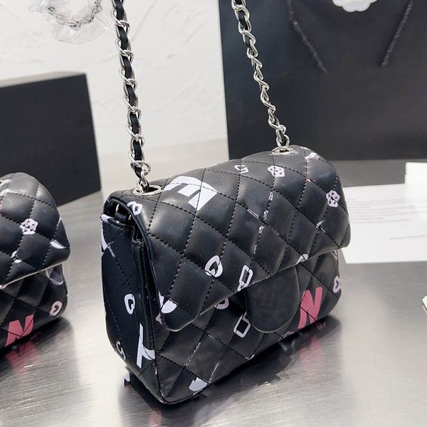 printed letter quilted women designer bag crossbody versatile leather classic flap luxurys handbag shoulder trend card holder sacoche purse
printed letter quilted women designer bag crossbody versatile leather classic flap luxurys handbag shoulder trend card holder sacoche purse