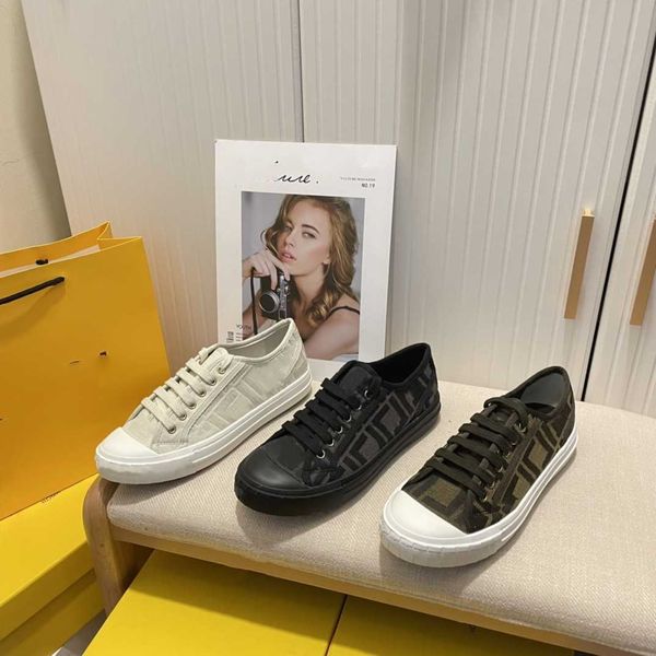 dominos sneakers women casual shoes high-canvas f shoe designer embossed pattern sneaker rubber sole trainers comfortable couple trainer
dominos sneakers women casual shoes high-canvas f shoe designer embossed pattern sneaker rubber sole trainers comfortable couple trainer