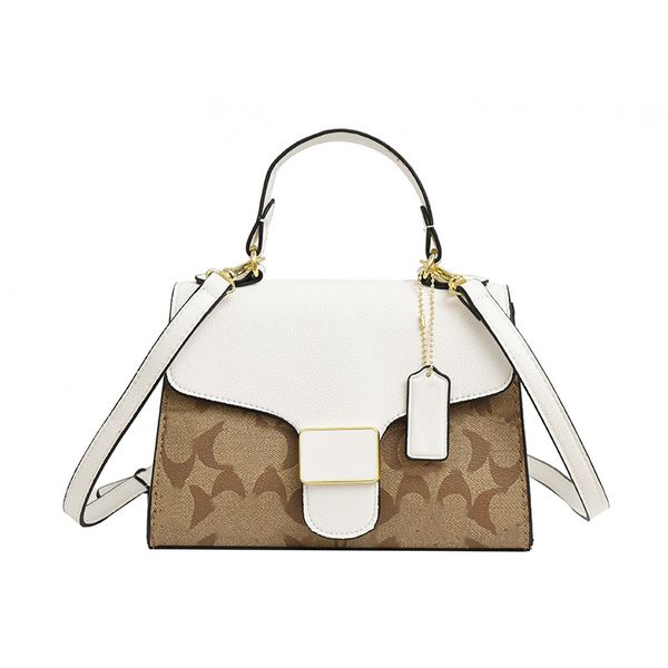 brand 23ss messenger bags all-match western-style mirror small bag build women's new trendy patent glossy diamond single shoulder tote
brand 23ss messenger bags all-match western-style mirror small bag build women's new trendy patent glossy diamond single shoulder tote