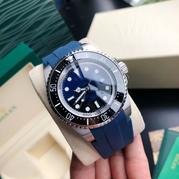 aaa luxury designer mens watch automatic mechanical ceramic 44mm dial 904l stainless steel fashion classic style luminous sapphire wristwatc, Slivery;golden
aaa luxury designer mens watch automatic mechanical ceramic 44mm dial 904l stainless steel fashion classic style luminous sapphire wristwatc, Slivery;golden