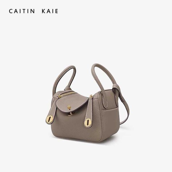 designer herme lindi bags online outlet small armpit litchi pattern leather doctor bag 2023 women's new single-shoulder messenger mini
designer herme lindi bags online outlet small armpit litchi pattern leather doctor bag 2023 women's new single-shoulder messenger mini