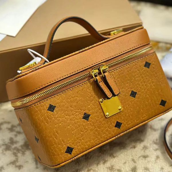 designer bag women makeup bag leather handbag tote bags rockstar box hand bag classic crossbody bags fashion brown single shoulder purse zip
designer bag women makeup bag leather handbag tote bags rockstar box hand bag classic crossbody bags fashion brown single shoulder purse zip