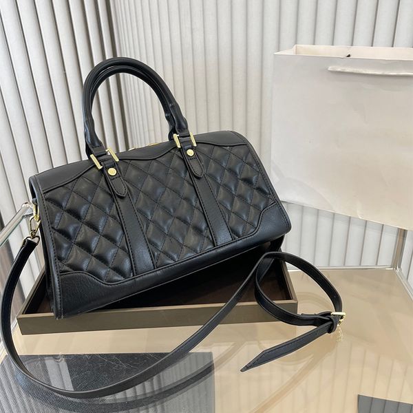 classic designer bags handbag tote bag women cross body pillow bag genuine leather black bowling bag 32cm women's fashion retro wallets
classic designer bags handbag tote bag women cross body pillow bag genuine leather black bowling bag 32cm women's fashion retro wallets