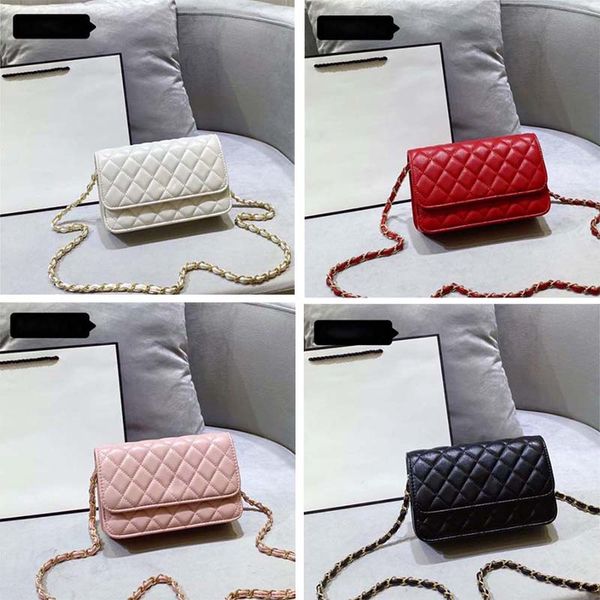 classic mini messenger bag flap purse mens and womens luxury rhomboid sheepskin cover precious resin and gold metal
classic mini messenger bag flap purse mens and womens luxury rhomboid sheepskin cover precious resin and gold metal