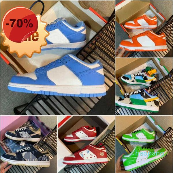 sandals designer 2022 men and women running shoes sb low pro qs single and double hook cashew flower ice cream sneakers brand leather enaker, Black
sandals designer 2022 men and women running shoes sb low pro qs single and double hook cashew flower ice cream sneakers brand leather enaker, Black