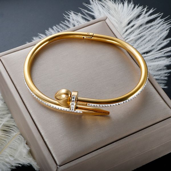 bangle trend stainless steel spiked bracelets luxury brand stylish screws love heart crystal bangles for women men decoration jewelry 230215, Black
bangle trend stainless steel spiked bracelets luxury brand stylish screws love heart crystal bangles for women men decoration jewelry 230215, Black