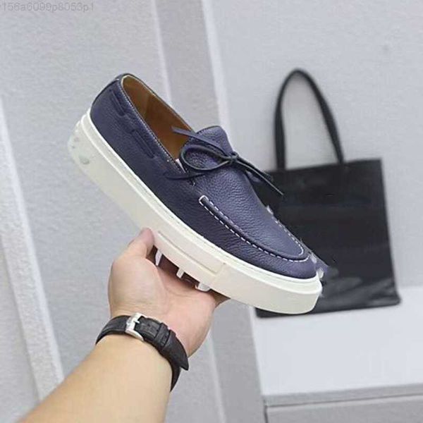 2022 new sneakers cowhide fashion men comfortable casual flat shoes high shoes 38-45 m, Red;white
2022 new sneakers cowhide fashion men comfortable casual flat shoes high shoes 38-45 m, Red;white