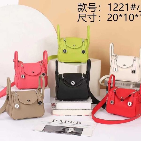 designer herme lindi bags online outlet 2023 new fashion bag portable shoulder back satchel high-end and upscale
designer herme lindi bags online outlet 2023 new fashion bag portable shoulder back satchel high-end and upscale