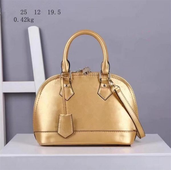 2022 with lock tag women shoulder bags chain messenger leather handbags shell wallet purse ladies cosmetic crossbody fashion tote quality
2022 with lock tag women shoulder bags chain messenger leather handbags shell wallet purse ladies cosmetic crossbody fashion tote quality
