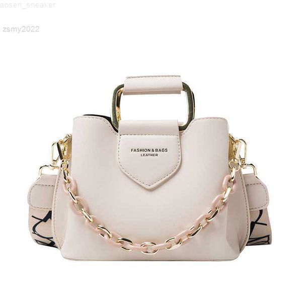 2021winter new women handle mini bucket bag pure color luxury designer handbags quality leather messenger shoulder cross bag
2021winter new women handle mini bucket bag pure color luxury designer handbags quality leather messenger shoulder cross bag