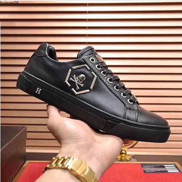 2023 luxury mens fashion white platform designer genuine leather sneaker flat casual shoes hm, Red;white
2023 luxury mens fashion white platform designer genuine leather sneaker flat casual shoes hm, Red;white