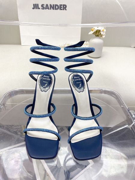 woman sandal designer sandals shoes luxurious slides women foam runners wedges leather diamonds chain party style soft super heel height 9.5, Black
woman sandal designer sandals shoes luxurious slides women foam runners wedges leather diamonds chain party style soft super heel height 9.5, Black