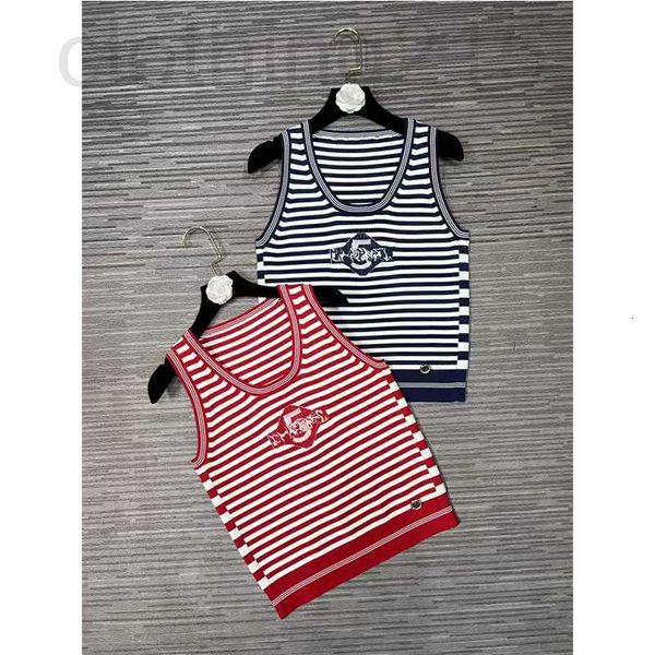 women's tanks & camis designer 2023 luxury brand summer stripe knit sweater tank women round-neck sleeveless lady design casual vest ua, White
women's tanks & camis designer 2023 luxury brand summer stripe knit sweater tank women round-neck sleeveless lady design casual vest ua, White