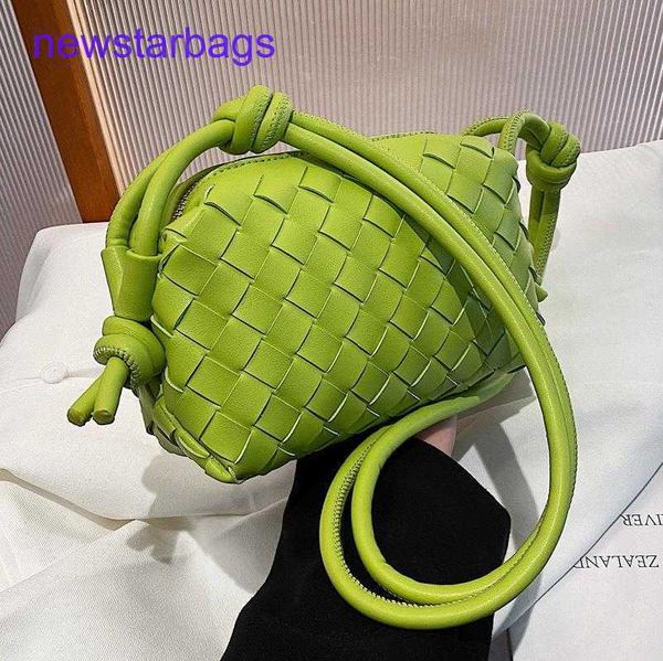 mini loop bags for women bottegs venets unique niche design woven 2023 new women's popular versatile one shoulder underarm diagonal sma
mini loop bags for women bottegs venets unique niche design woven 2023 new women's popular versatile one shoulder underarm diagonal sma