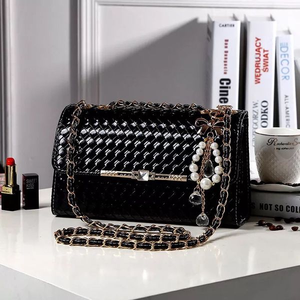 hbp fashion crossbody bag woven women's bag pearl decorative casual shoulder bags
hbp fashion crossbody bag woven women's bag pearl decorative casual shoulder bags