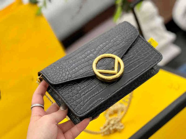 fbag evening bag designer shoulder bags women handbag leather gold chain crossbody female dinner purses fanny pack 220307
fbag evening bag designer shoulder bags women handbag leather gold chain crossbody female dinner purses fanny pack 220307
