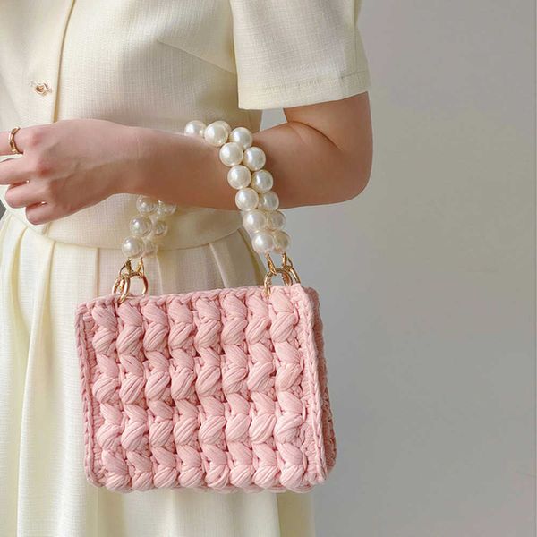 fashion pearl chains crochet women handbags knitted lady hand bags handmade woven box shoulder bag cute small purses 2023 sac 230129
fashion pearl chains crochet women handbags knitted lady hand bags handmade woven box shoulder bag cute small purses 2023 sac 230129