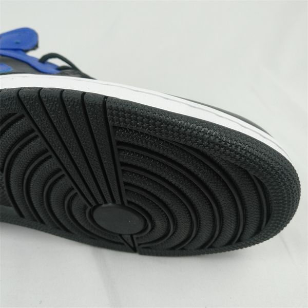 1 jumpman 1s basketball shoes designer sneakers casual trainers panda blue gray mist valentine's day dark suitable for men and women
1 jumpman 1s basketball shoes designer sneakers casual trainers panda blue gray mist valentine's day dark suitable for men and women