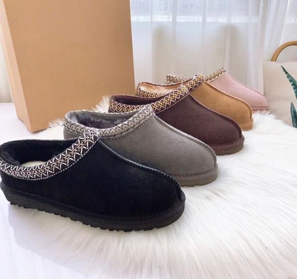 Hot sell AUSG Platform Woman Winter Boots Designer Ankle Boots Tazz Shoes Chestnut Black Warm Fur Slippers Indoor Booties G5820, Light tan
Hot sell AUSG Platform Woman Winter Boots Designer Ankle Boots Tazz Shoes Chestnut Black Warm Fur Slippers Indoor Booties G5820, Light tan