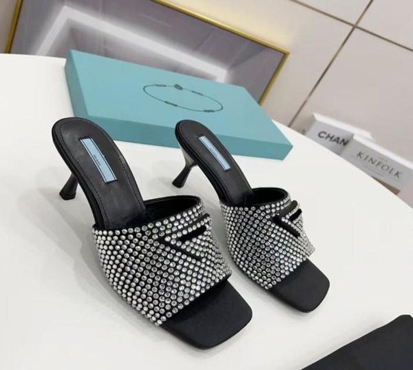 triangle badge beach shoes high heels women party slippers full rhinestone business sandals for ladies1375594
triangle badge beach shoes high heels women party slippers full rhinestone business sandals for ladies1375594