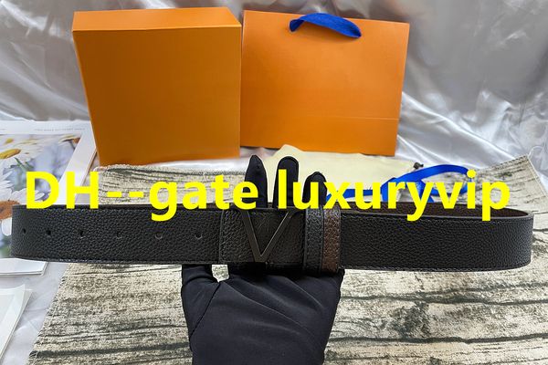 leather belt luxury men's designer fashion classic lace buckle double-sided lychee print classic belt width 3.8 cm v04, Black;brown
leather belt luxury men's designer fashion classic lace buckle double-sided lychee print classic belt width 3.8 cm v04, Black;brown