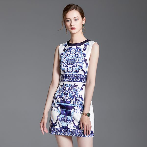 2023 retro floral summer t shirt dresses women designer sleeveless birthday dinner mini dress casual vacation fine elegant ladies sweet cute, Black;gray
2023 retro floral summer t shirt dresses women designer sleeveless birthday dinner mini dress casual vacation fine elegant ladies sweet cute, Black;gray