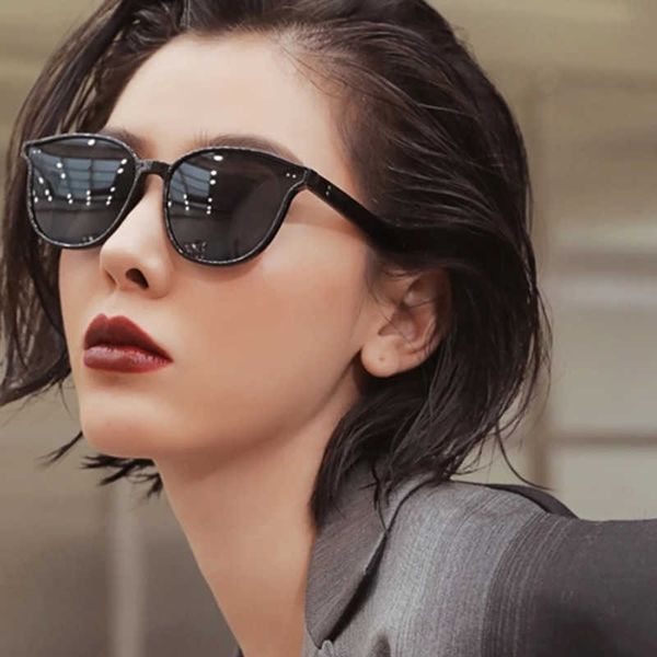 fashion luxury polarized sunglasses for women brand design classic retro ladies summer party sports polaroid sun glasses goggle, Silver
fashion luxury polarized sunglasses for women brand design classic retro ladies summer party sports polaroid sun glasses goggle, Silver
