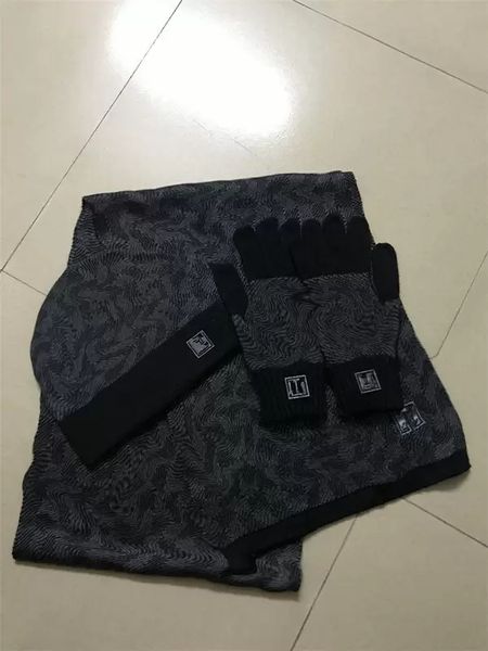 new 21 fashion cashmere scarf warm scarves fashion animal letter for man women shawl long neck 8 color highly quality, Blue;gray
new 21 fashion cashmere scarf warm scarves fashion animal letter for man women shawl long neck 8 color highly quality, Blue;gray