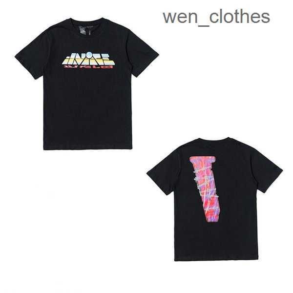 2023s men's t-shirt women's summer high-end v-shaped letter printing trend and loose leisure 1 ii15, White;black 
2023s men's t-shirt women's summer high-end v-shaped letter printing trend and loose leisure 1 ii15, White;black