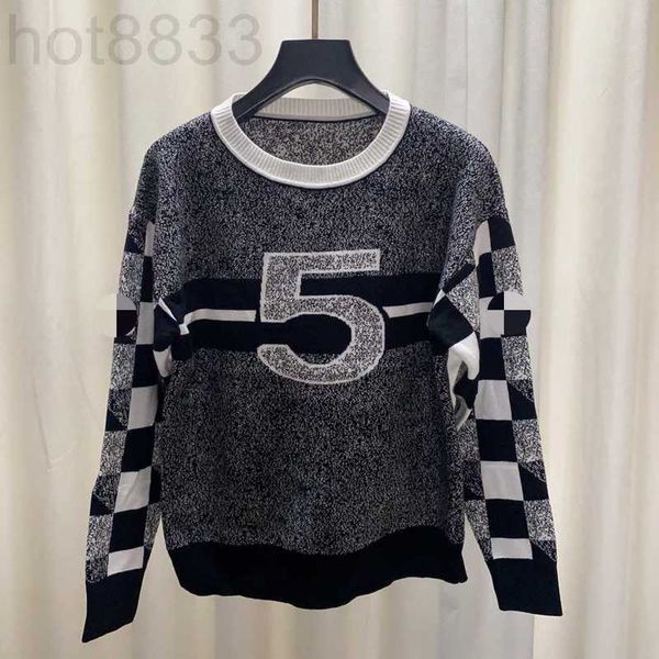 women's sweaters designer runway autumn women brand same style long sleeve crew neck pullover womens eff8, White;black
women's sweaters designer runway autumn women brand same style long sleeve crew neck pullover womens eff8, White;black