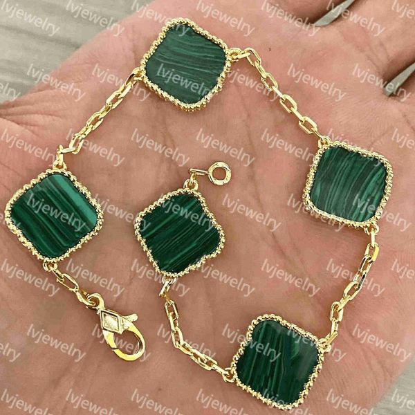 luxury designer bracelet 4/four leaf clover charm bracelets elegant fashion silver 18k gold agate shell mother of pearl women girls couple h, Golden;silver
luxury designer bracelet 4/four leaf clover charm bracelets elegant fashion silver 18k gold agate shell mother of pearl women girls couple h, Golden;silver