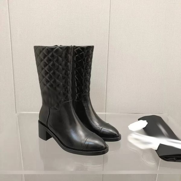 2023 women boots chunky heel martin boot woman winter warm ankle snow booties lady shoes knitted stretch black leather knight short bootss w
2023 women boots chunky heel martin boot woman winter warm ankle snow booties lady shoes knitted stretch black leather knight short bootss w